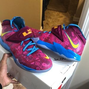 LaBron Soldier VII “Bronny and Bryce”